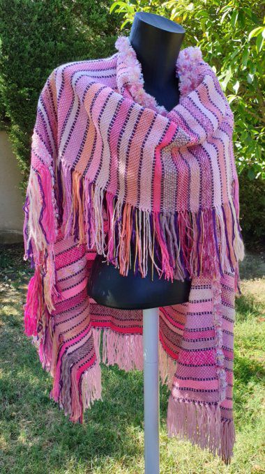 poncho rose très girly